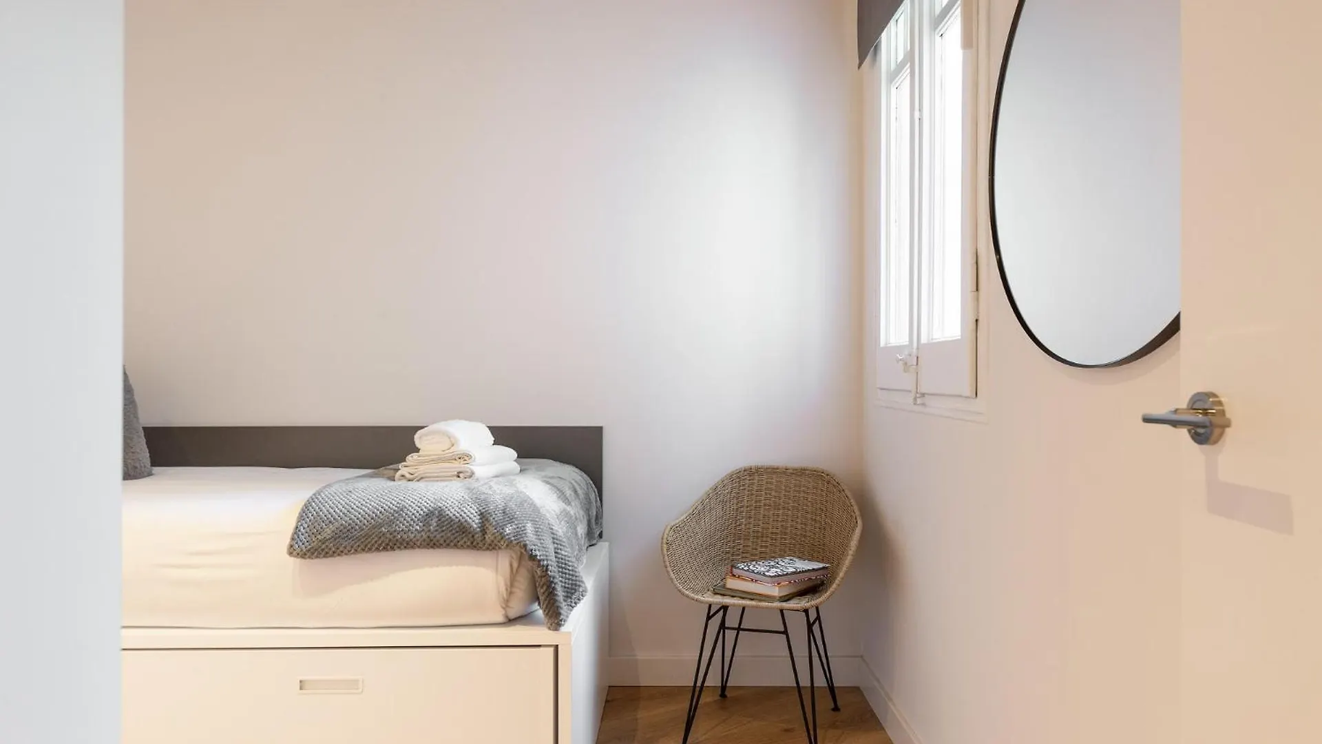 Enjoy Apartments La Riera One Barcelona Spain
